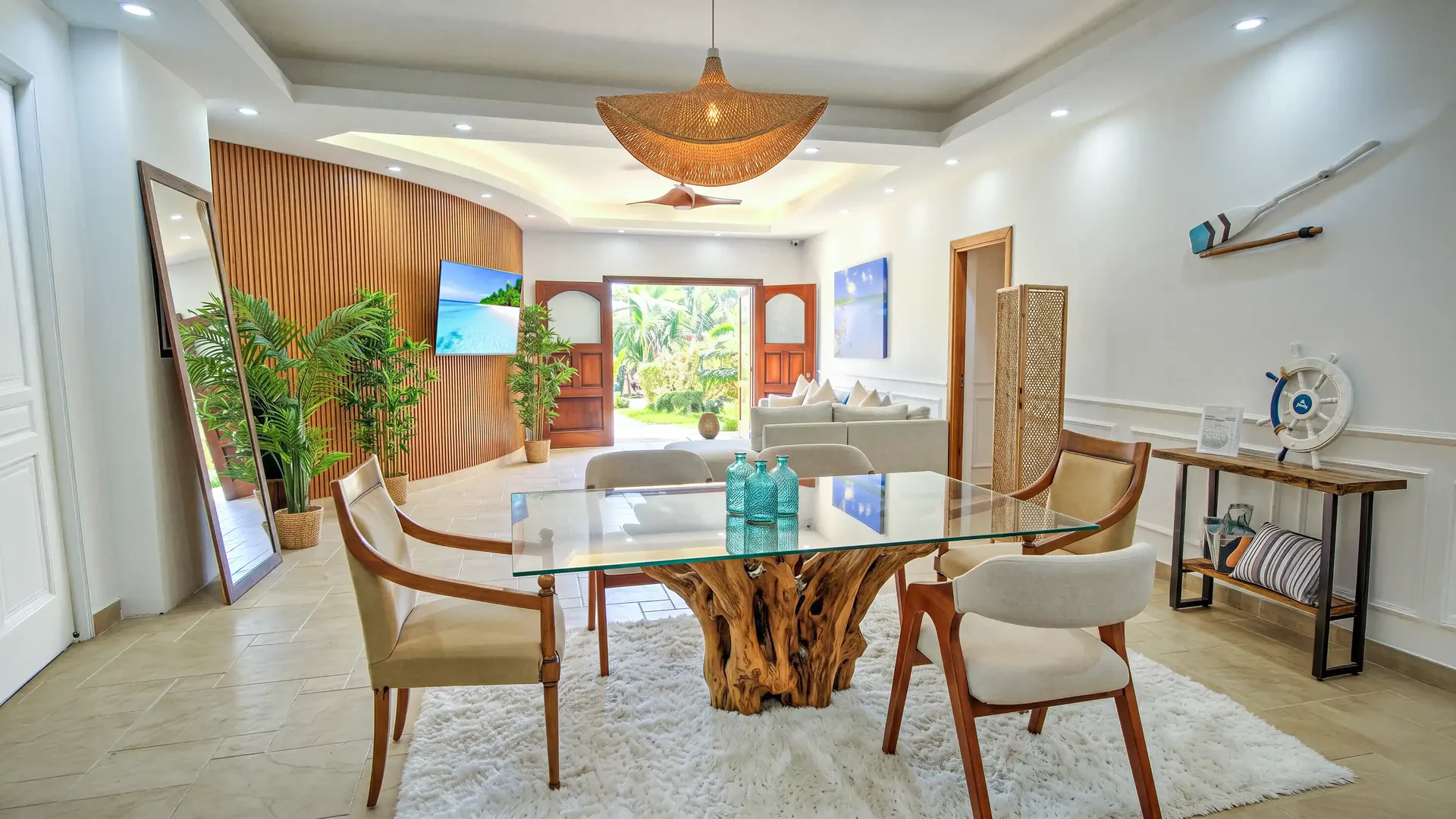 Lionsgate estate photograph 18